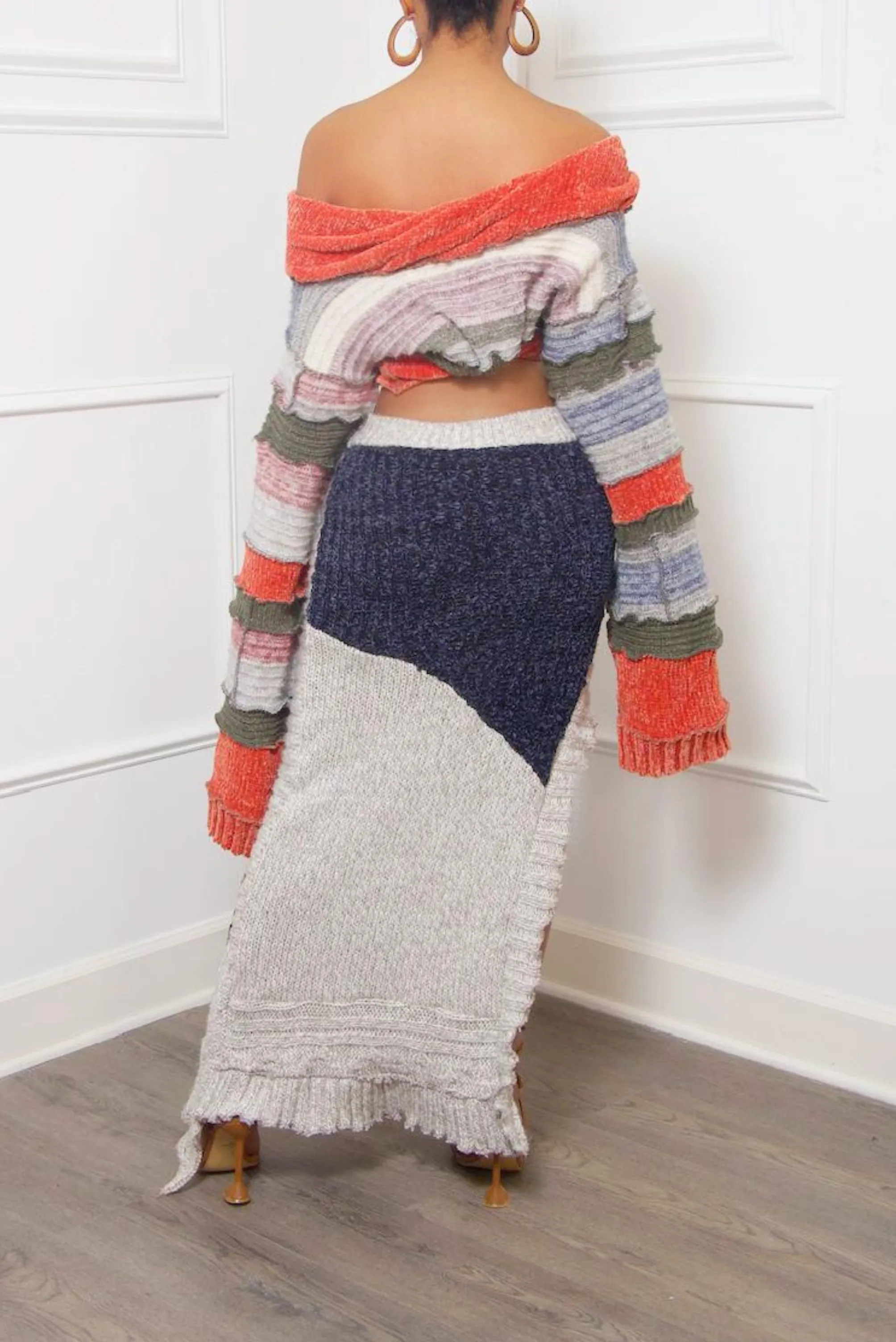 1 Cream & Off Black Mix Split Upcycled Sweater Skirt (S/M)