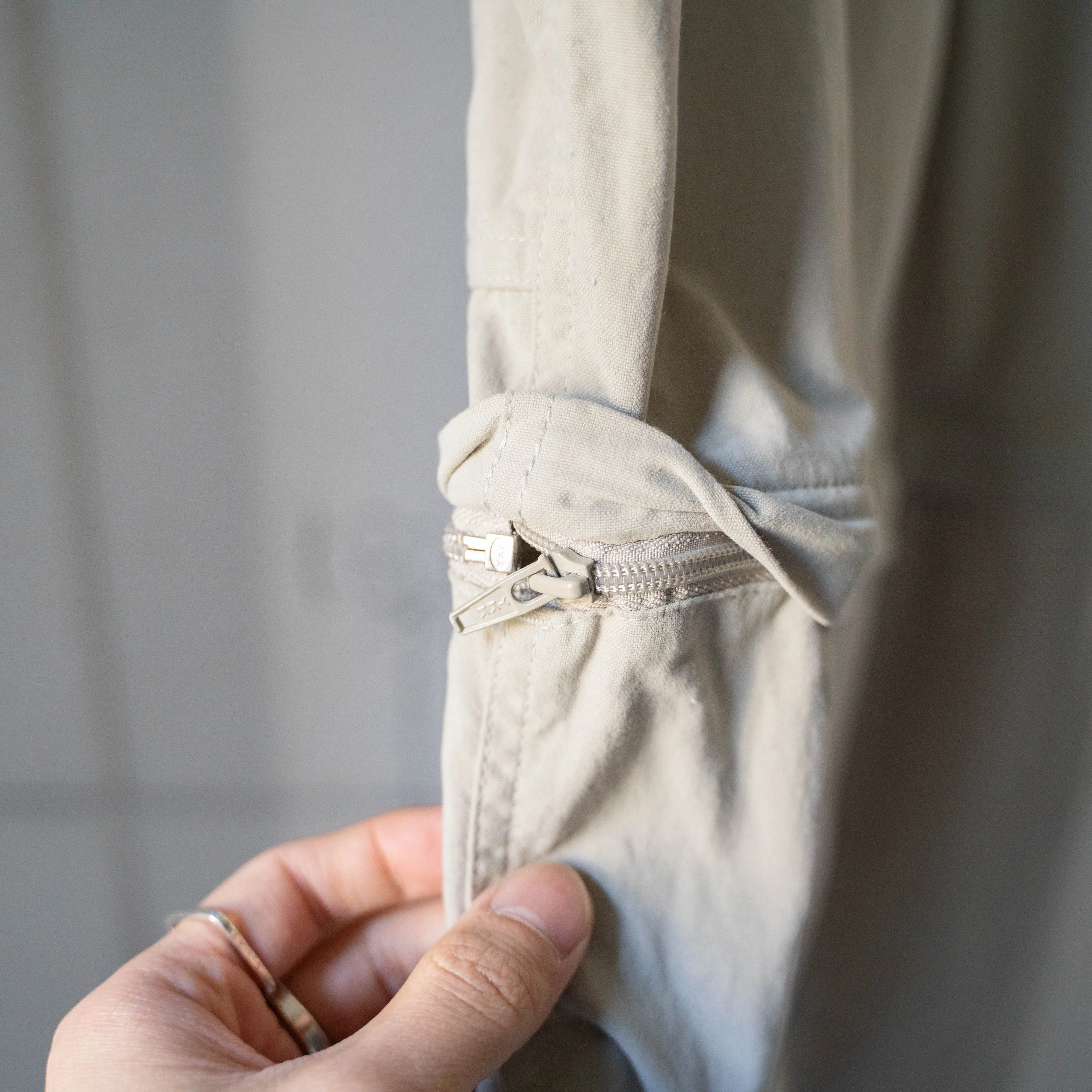 1990-00s 'Columbia' light beige color detachable overall