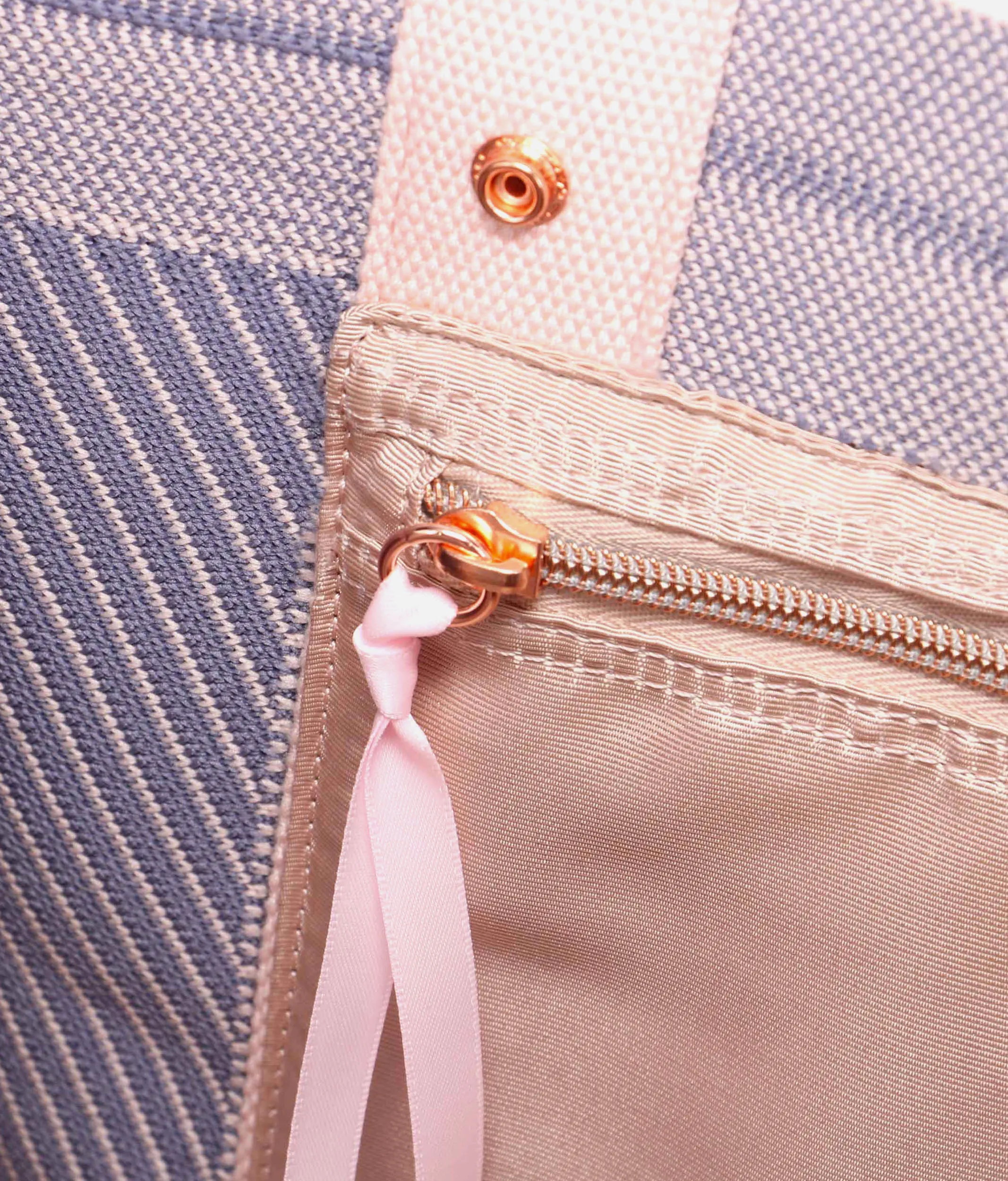 Elegant & Functional Large Shoulder Tote Bag - B0335