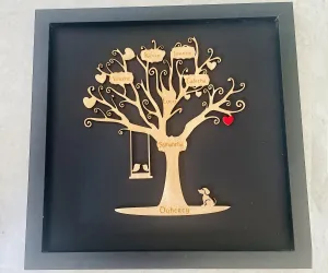 Framed Classic Family Tree