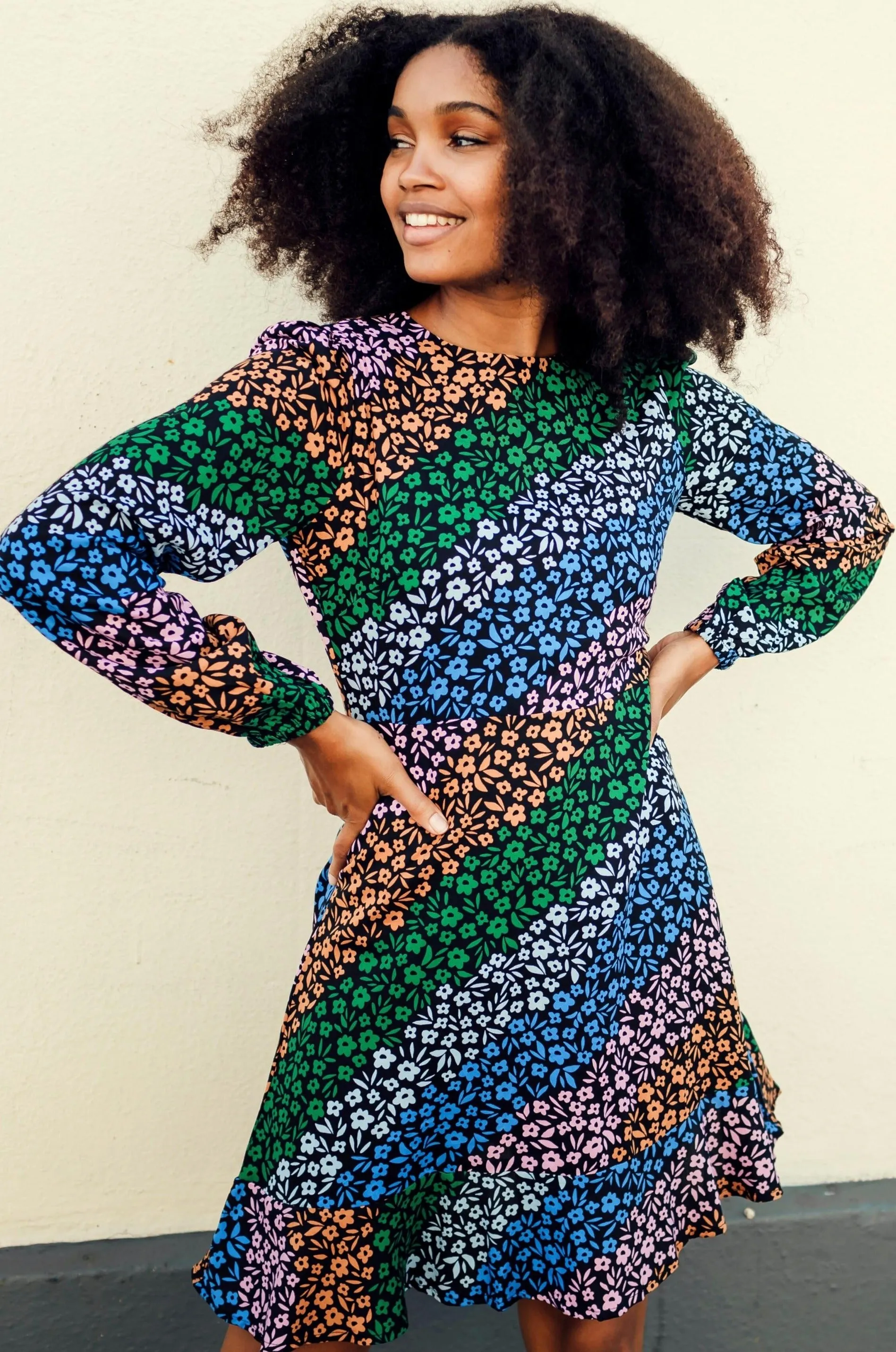 Juliette Dress - Multi, Cascading Daisies