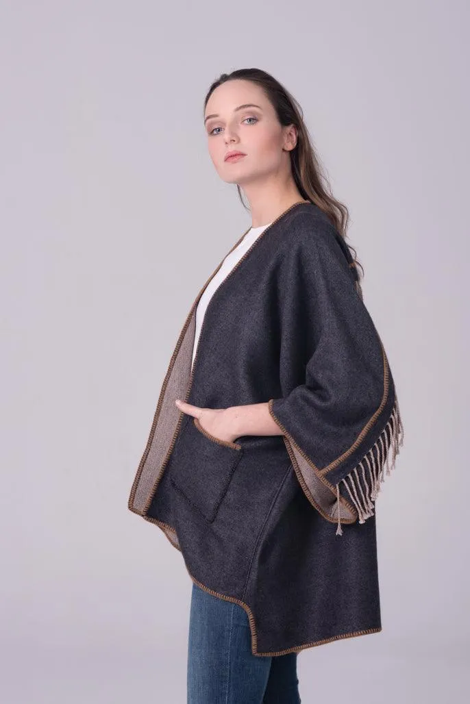 Kimono gris con filo camel de Alpaca Blend