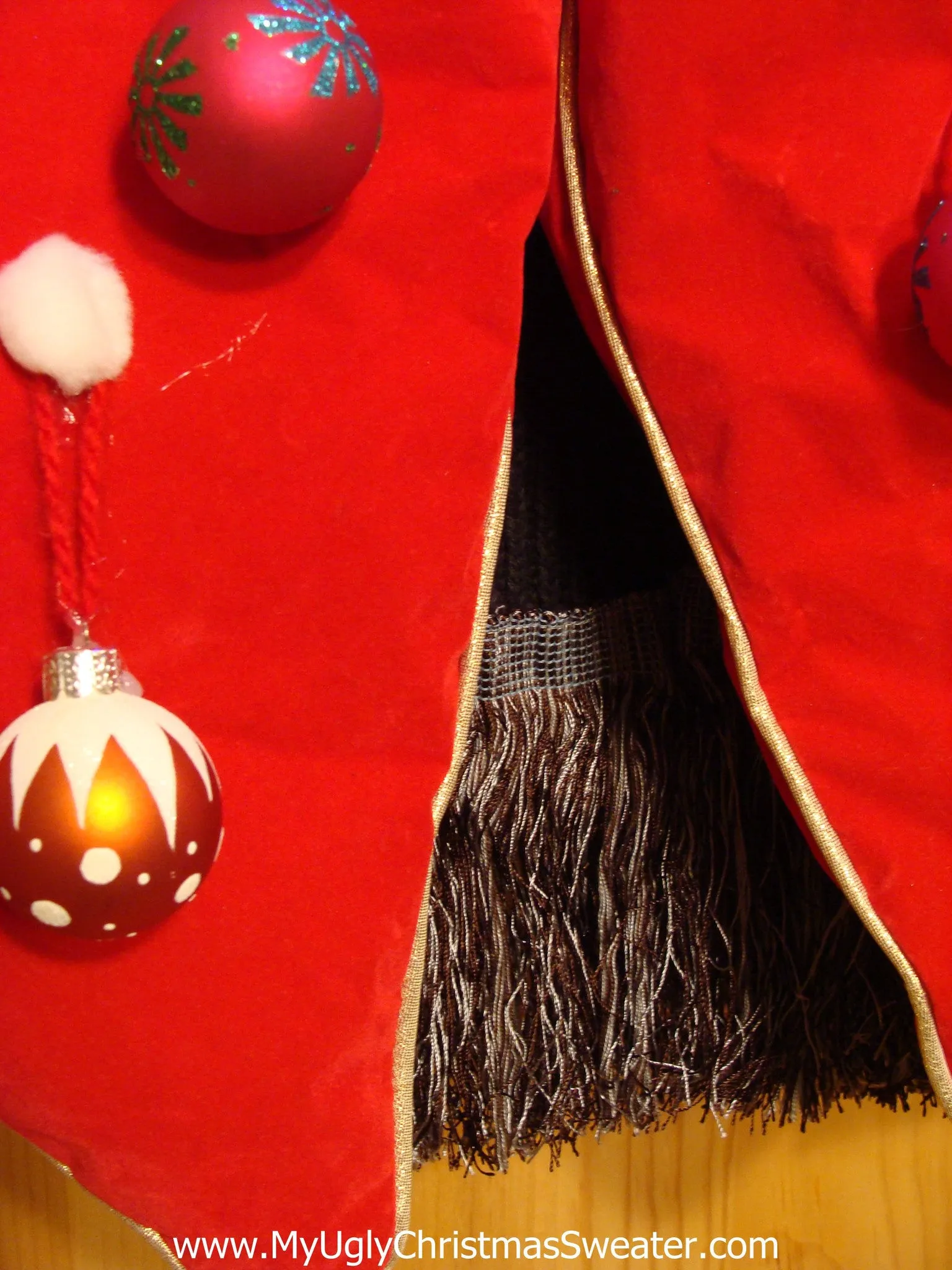 Mens Christmas Sweater with Bow and Lights