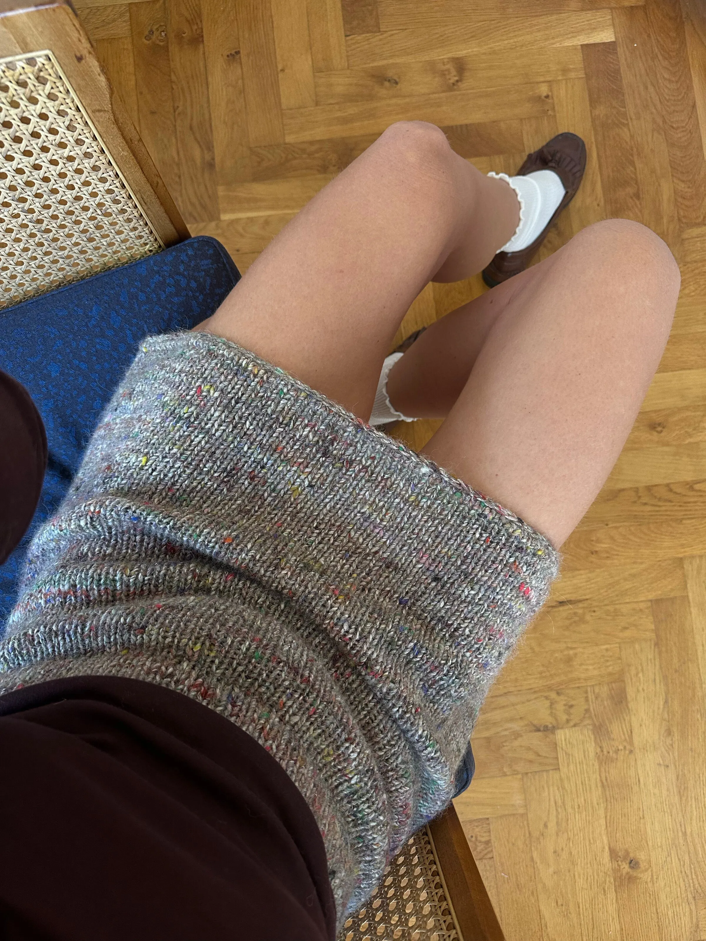Skirt No. 1 - ENGLISH