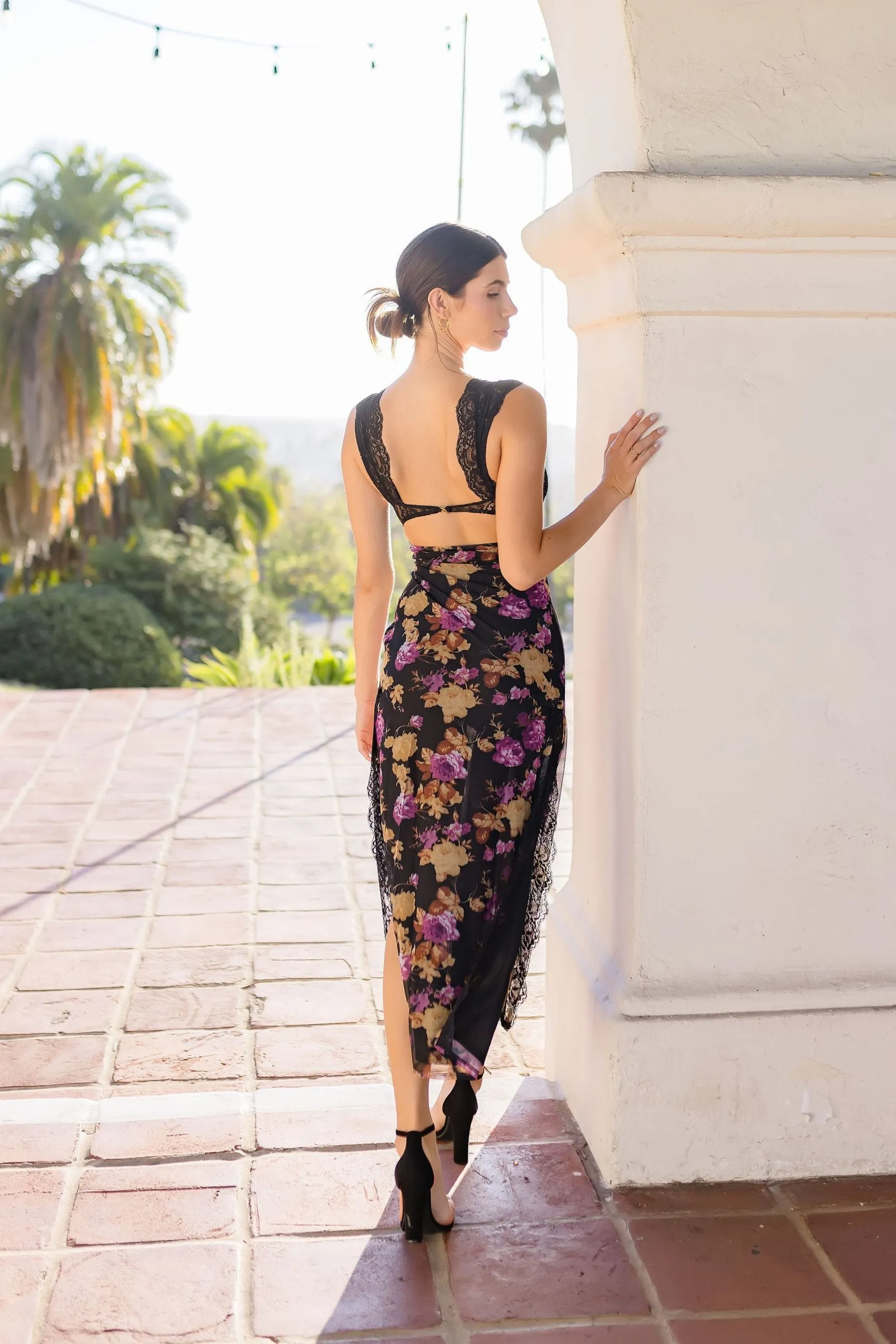 Wilder Floral Print Lace Trim  Maxi Dress Black